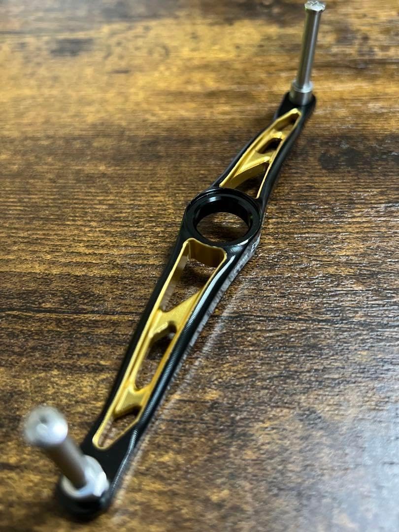 リブレ LIVRE クランクエッジ115 新品未使用 ブラックゴールド 楽天市場】☆即納可能☆【リブレ/LIVRE】CRANK Edge 115 BLACK LIMITED